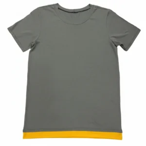 Playera manga corta  en conbinacion